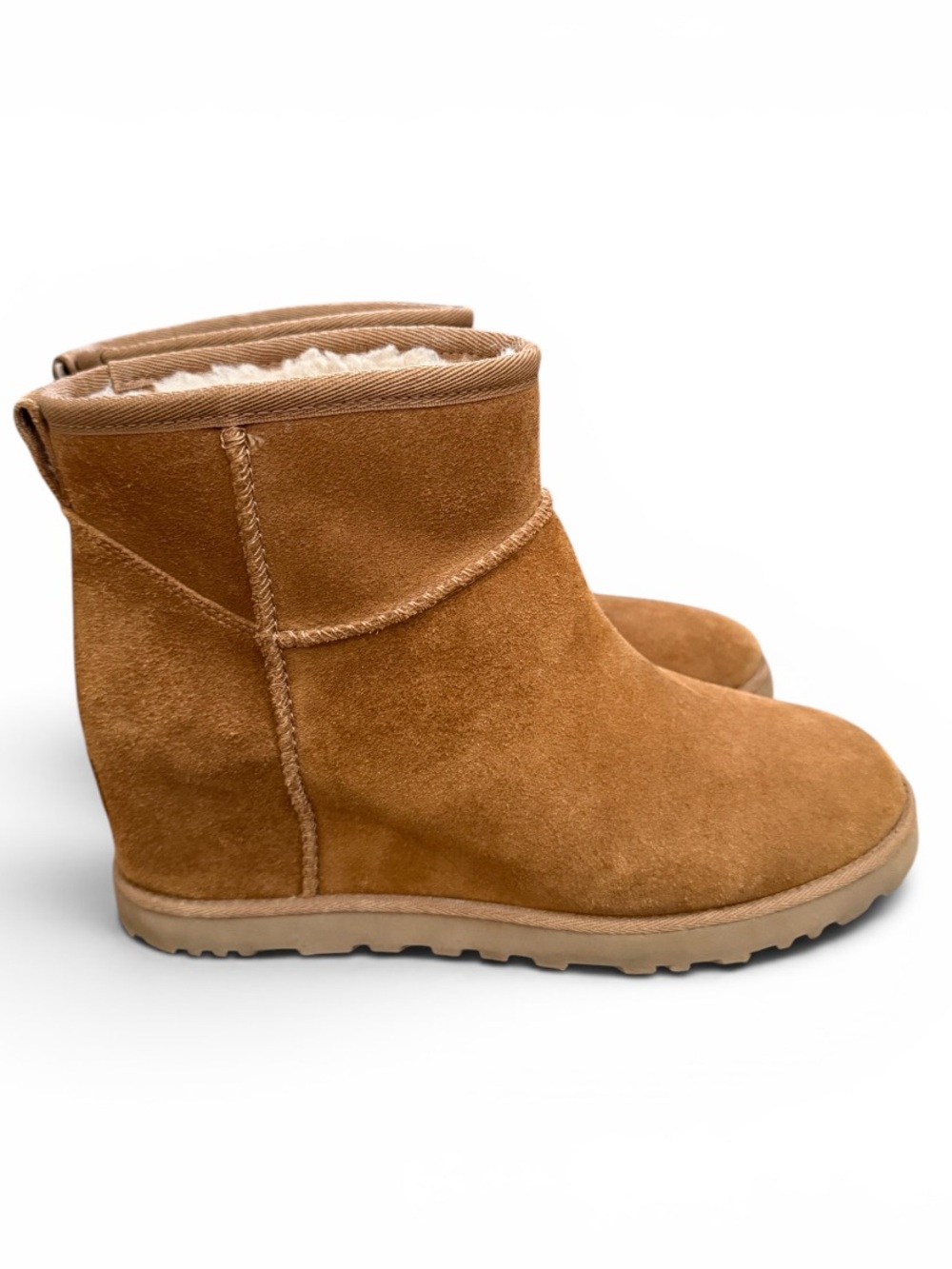 UGG Chestnut Suede Shearling-Lined Classic Femme boot 7